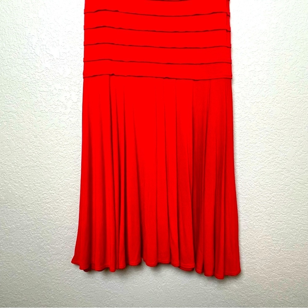 MAX STUDIO Red Sleeveless Dress with Flattering Compression Waist Size L - Picture 3 of 7
